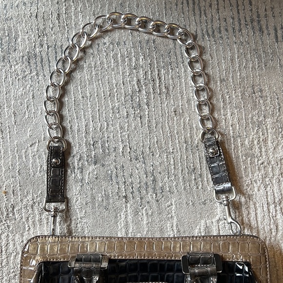 Guess bag - Picture 14 of 16